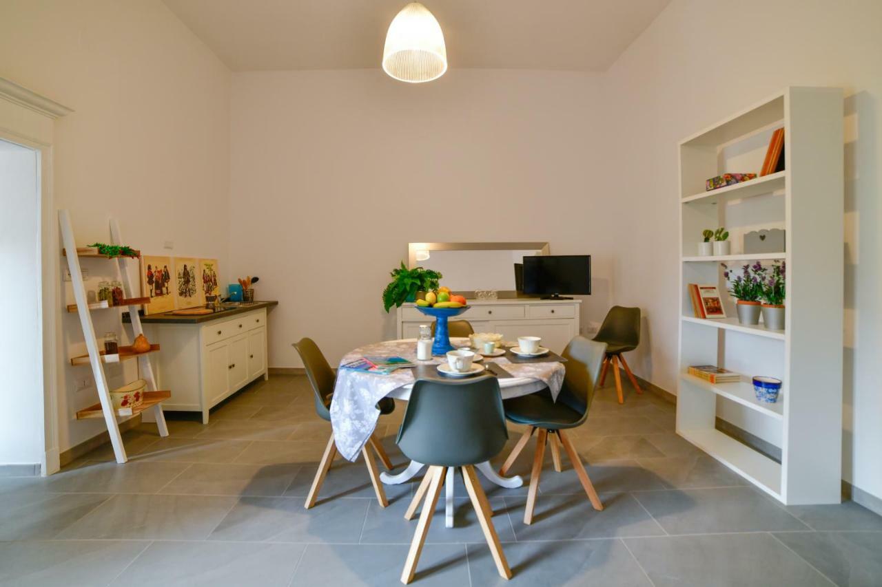 Casa Cavour - Luxury Apartment Sassari Bagian luar foto